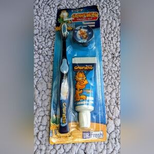 Vintage‎ Garfield Travel Kit Dr. Fresh Toothbrush Toothpaste And Cap Sealed